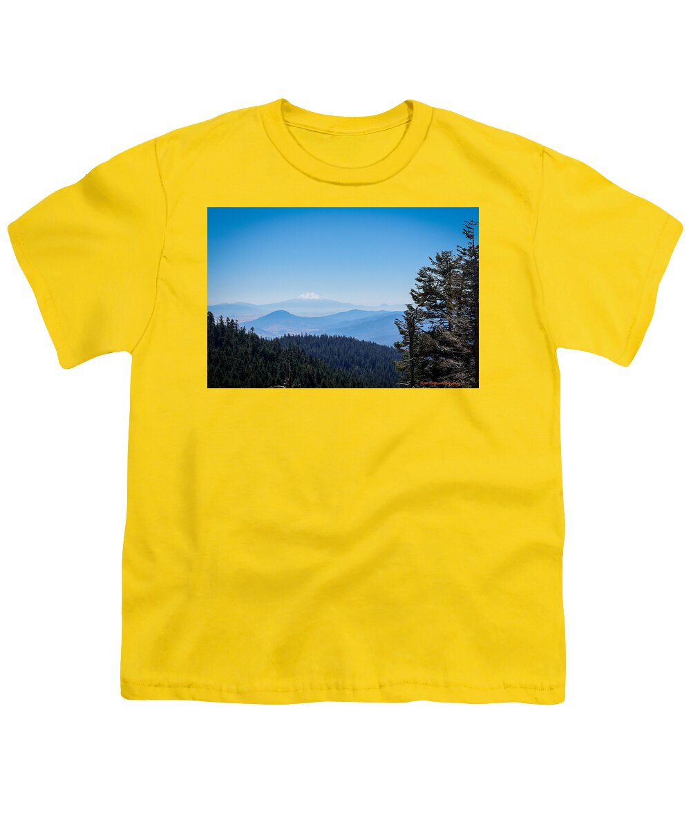 Mt Shasta in the haze #1 - Youth T-Shirt