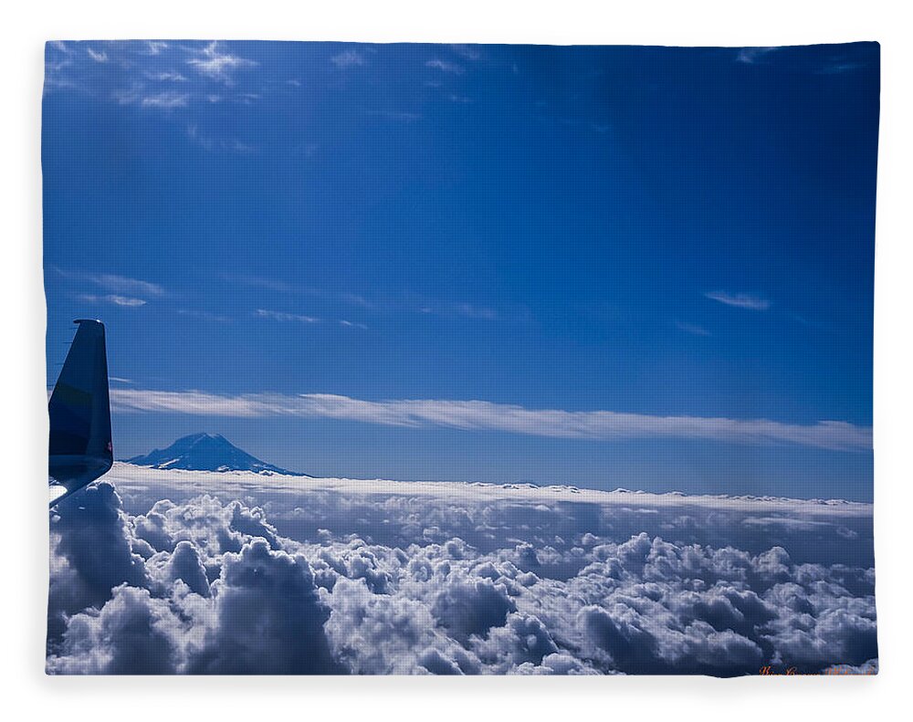 Above the clouds - Blanket