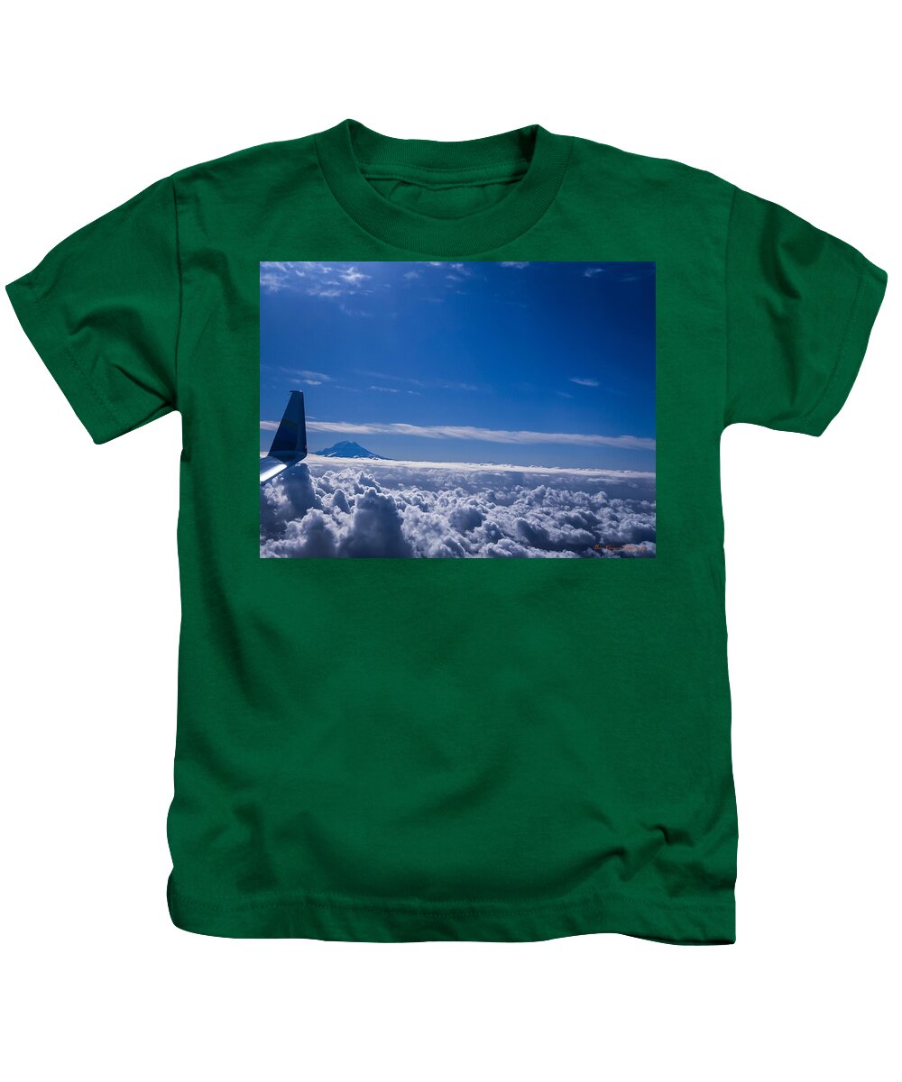 Above the clouds - Kids T-Shirt