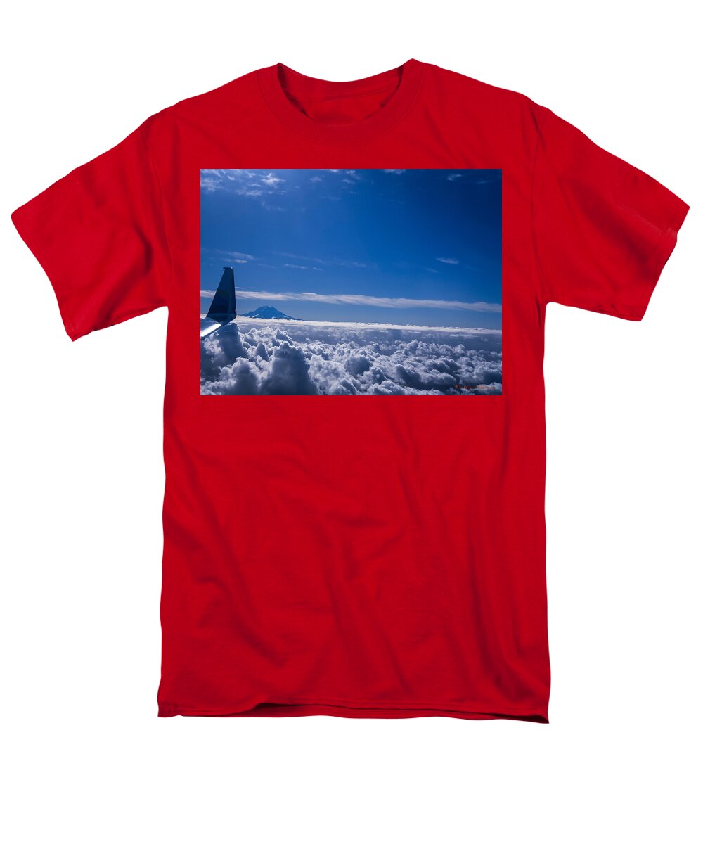 Above the clouds - Men's T-Shirt (Regular Fit)
