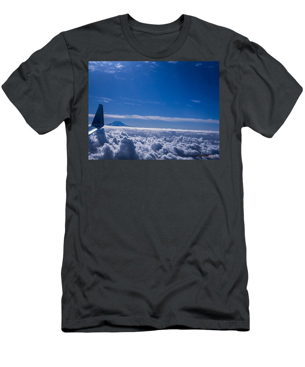 Above the clouds - T-Shirt