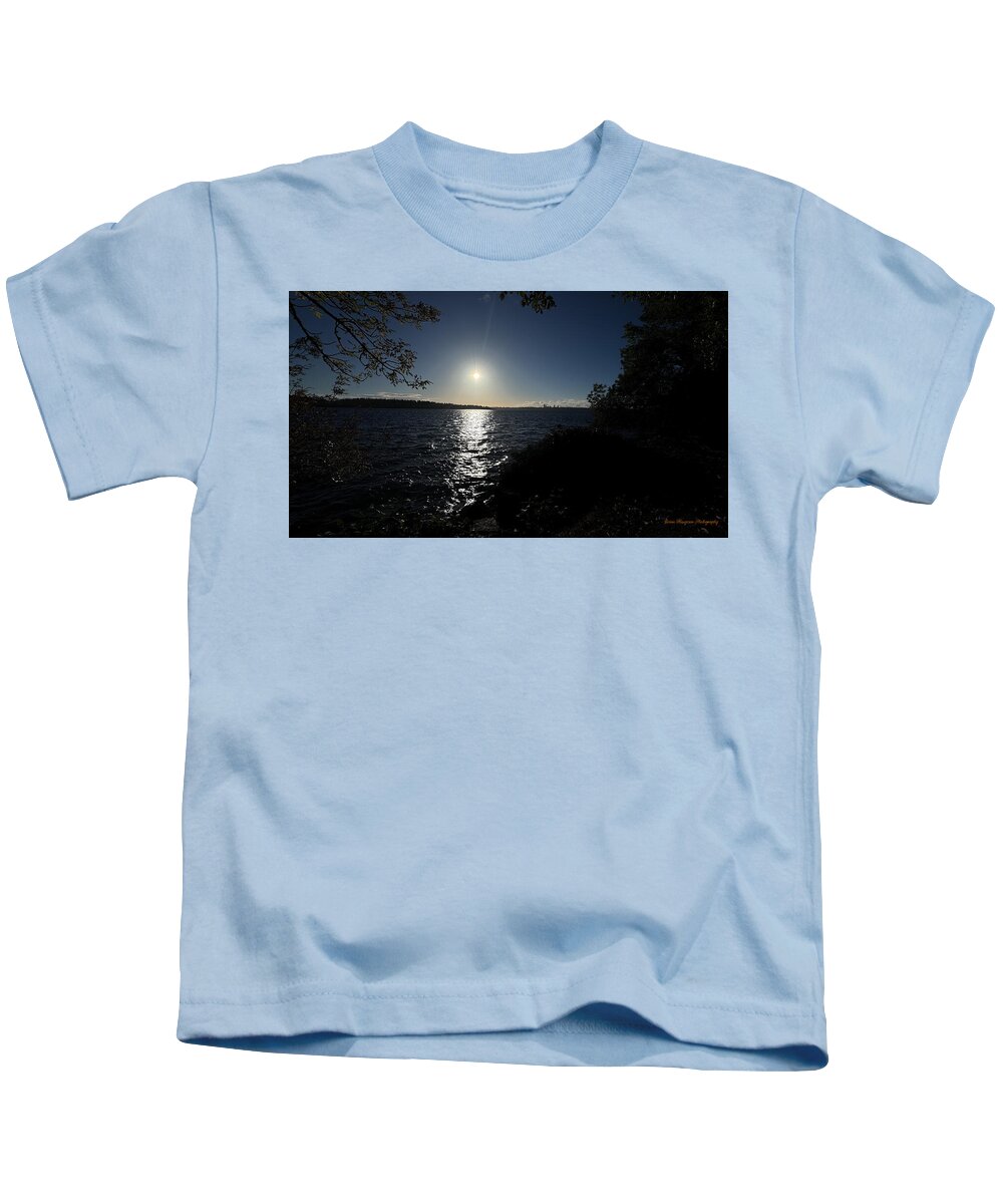 As the sun sets - Kids T-Shirt