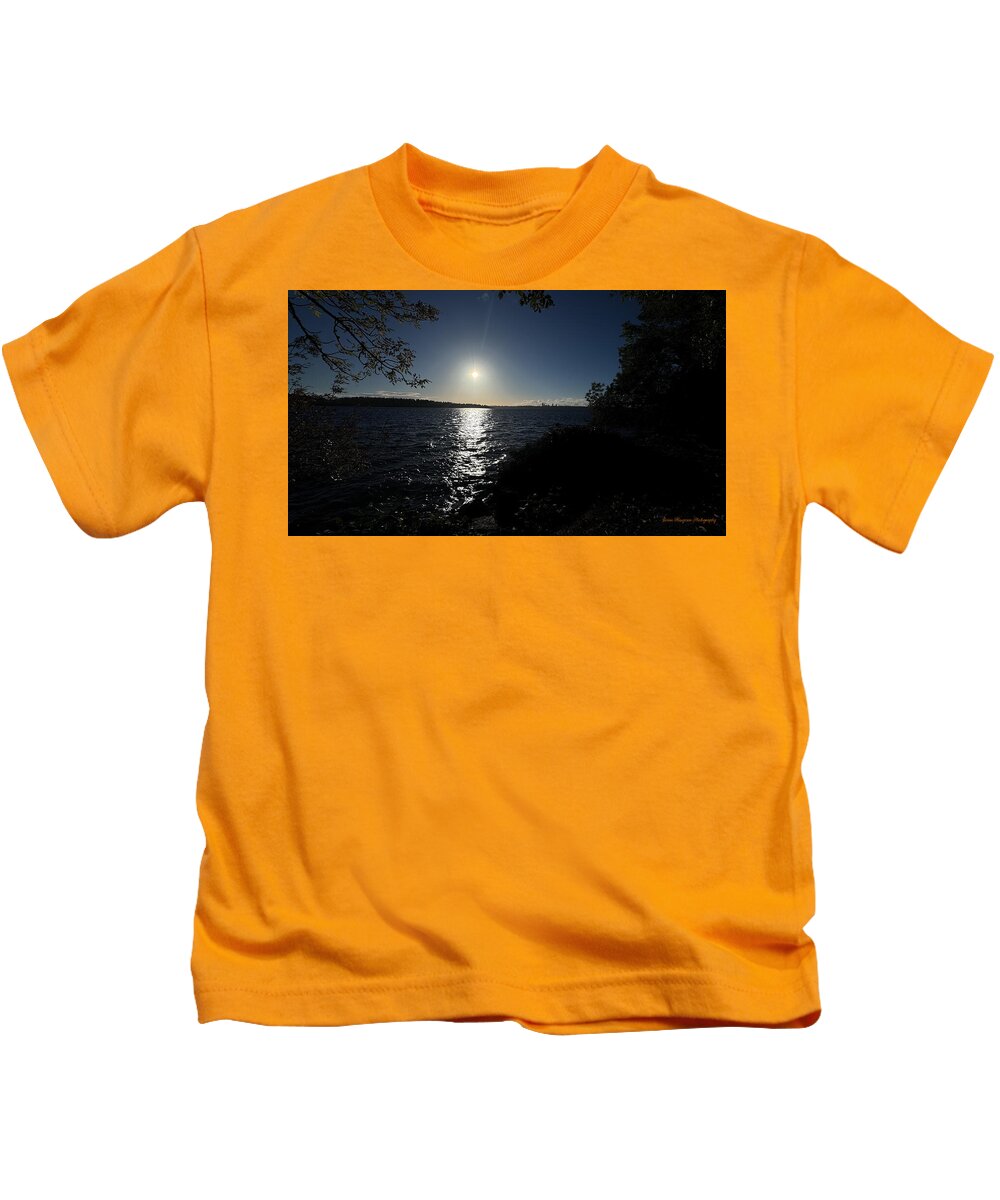 As the sun sets - Kids T-Shirt