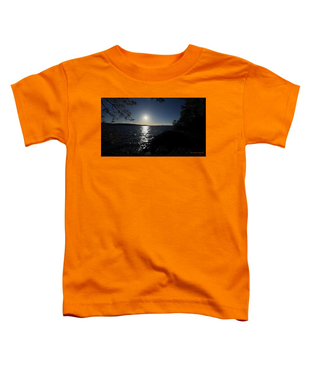 As the sun sets - Toddler T-Shirt