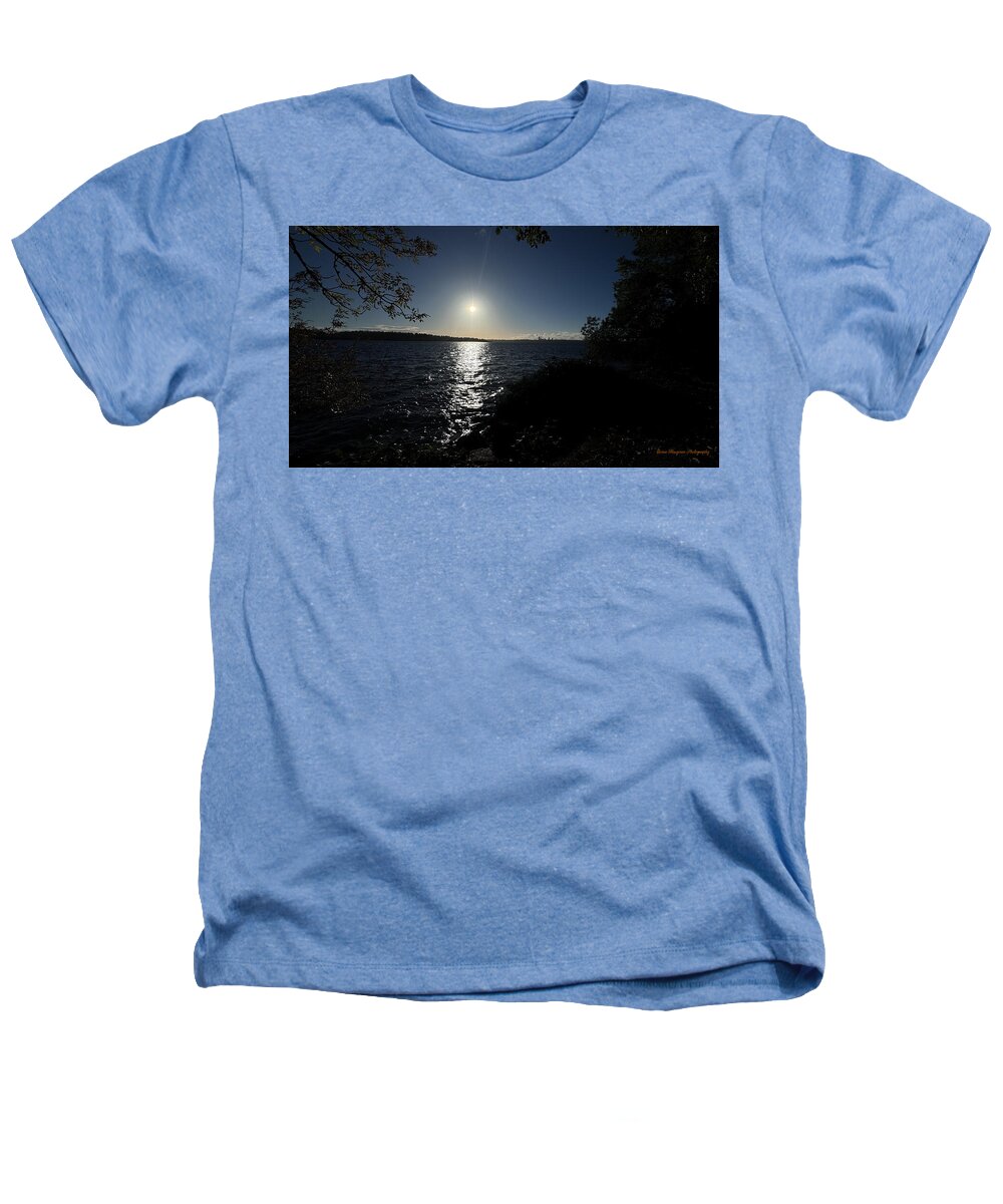 As the sun sets - Heathers T-Shirt