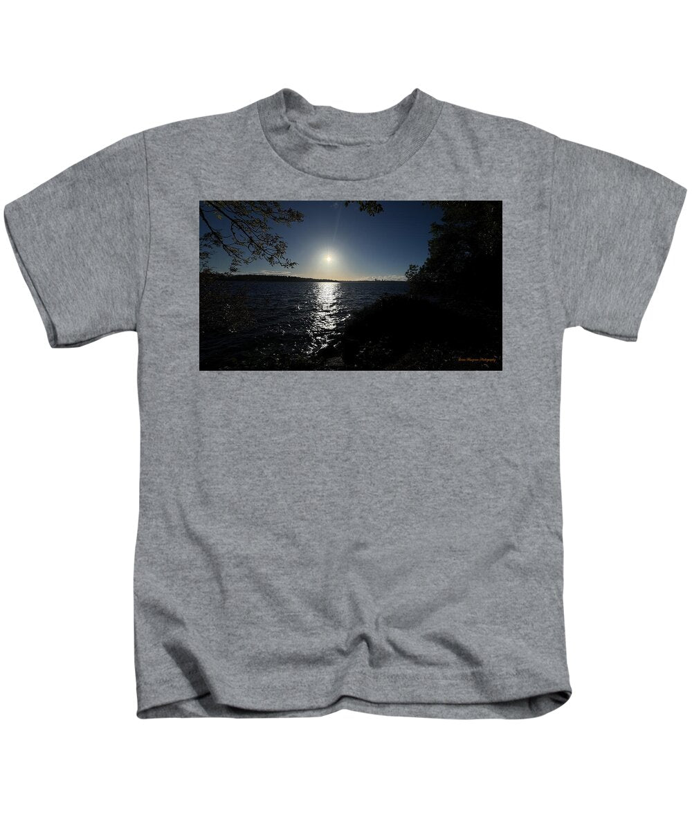 As the sun sets - Kids T-Shirt