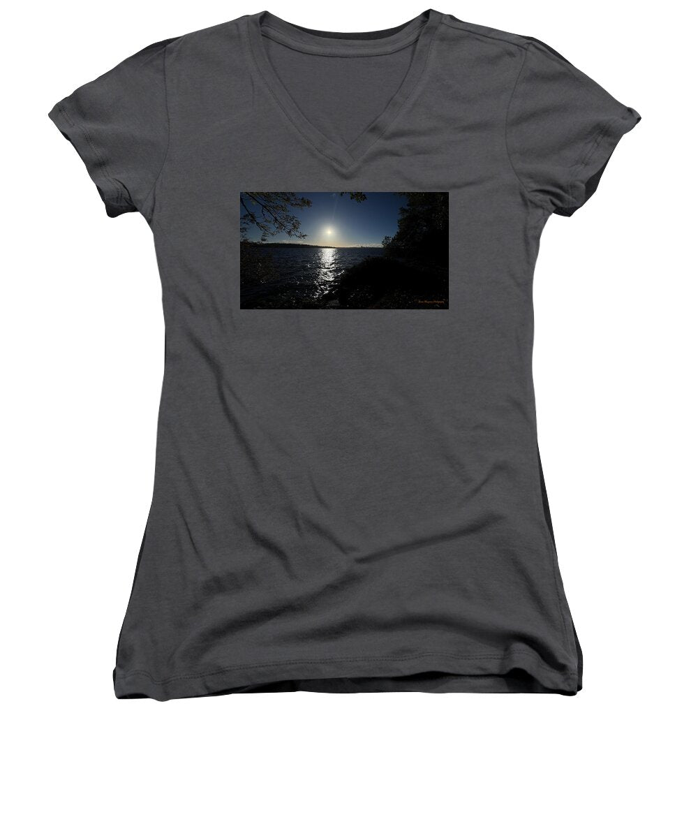 As the sun sets - Women's V-Neck