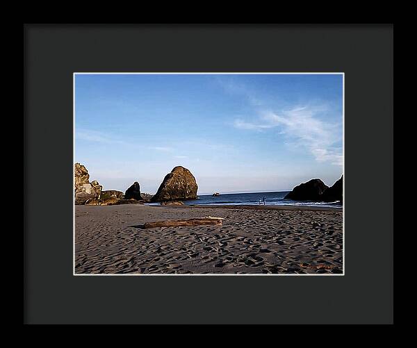 At the beach 4 - Framed Print