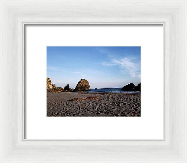 At the beach 4 - Framed Print
