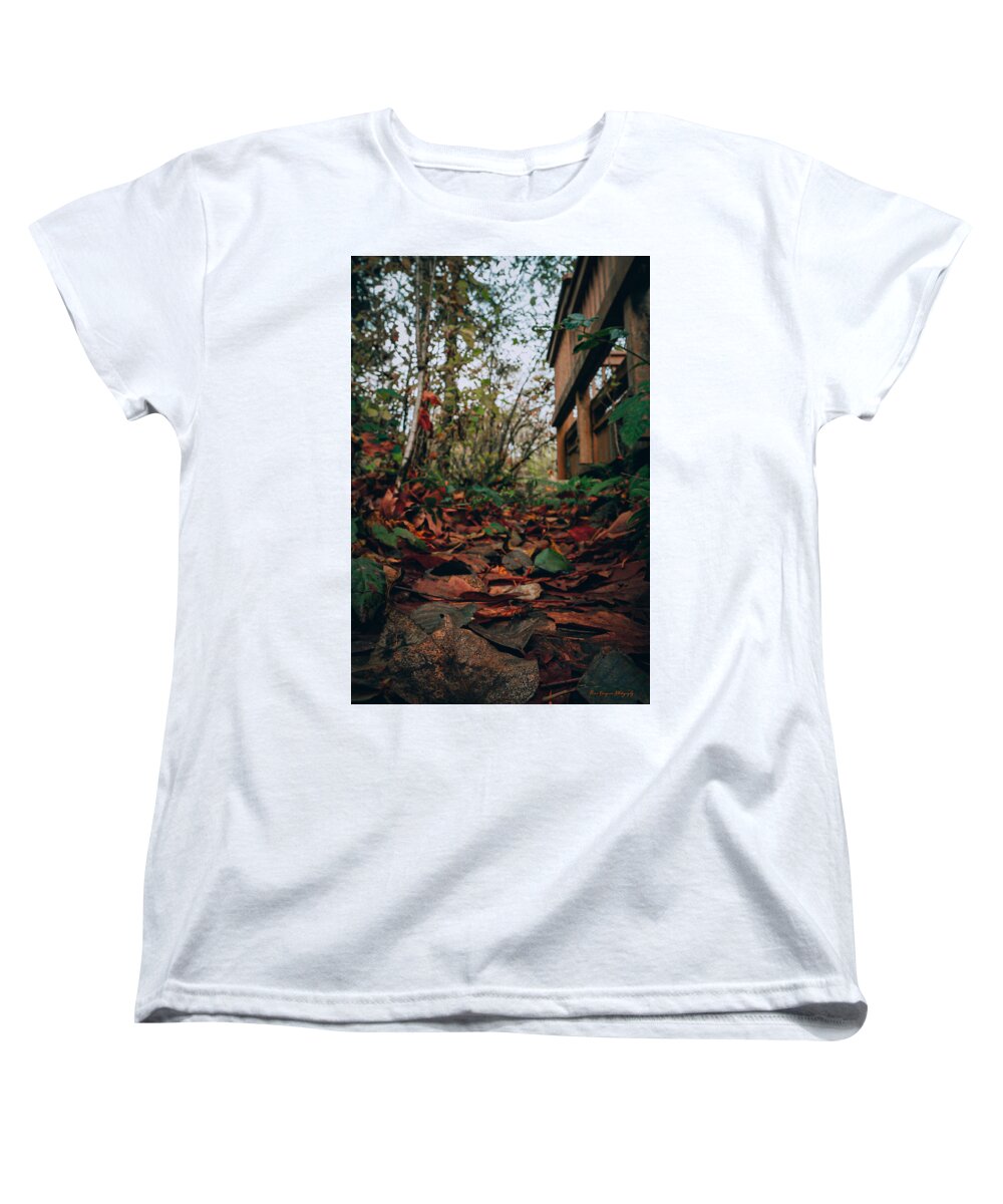 Autum leaves - Women's T-Shirt (Standard Fit)