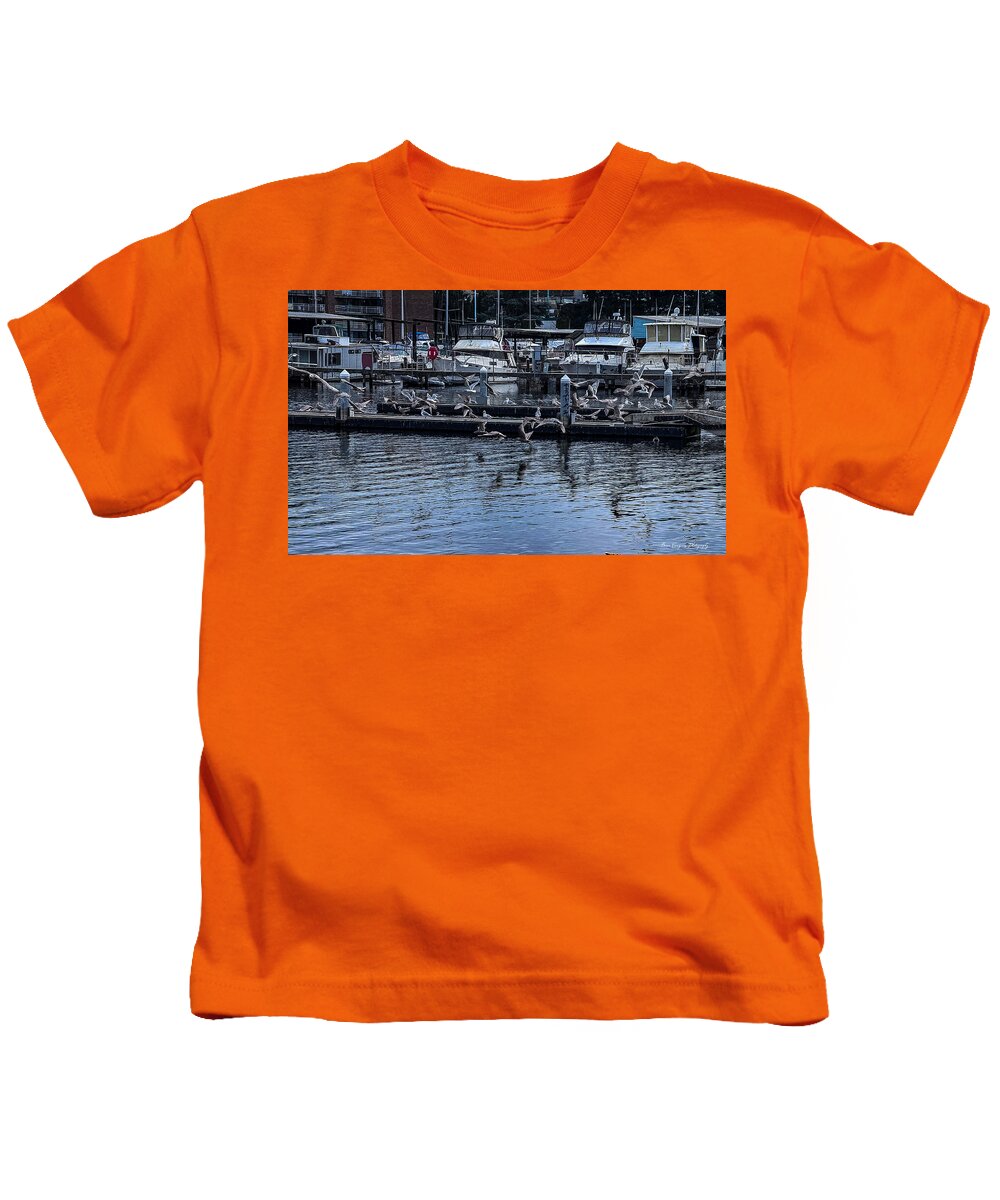 Birds at the Dock - Kids T-Shirt