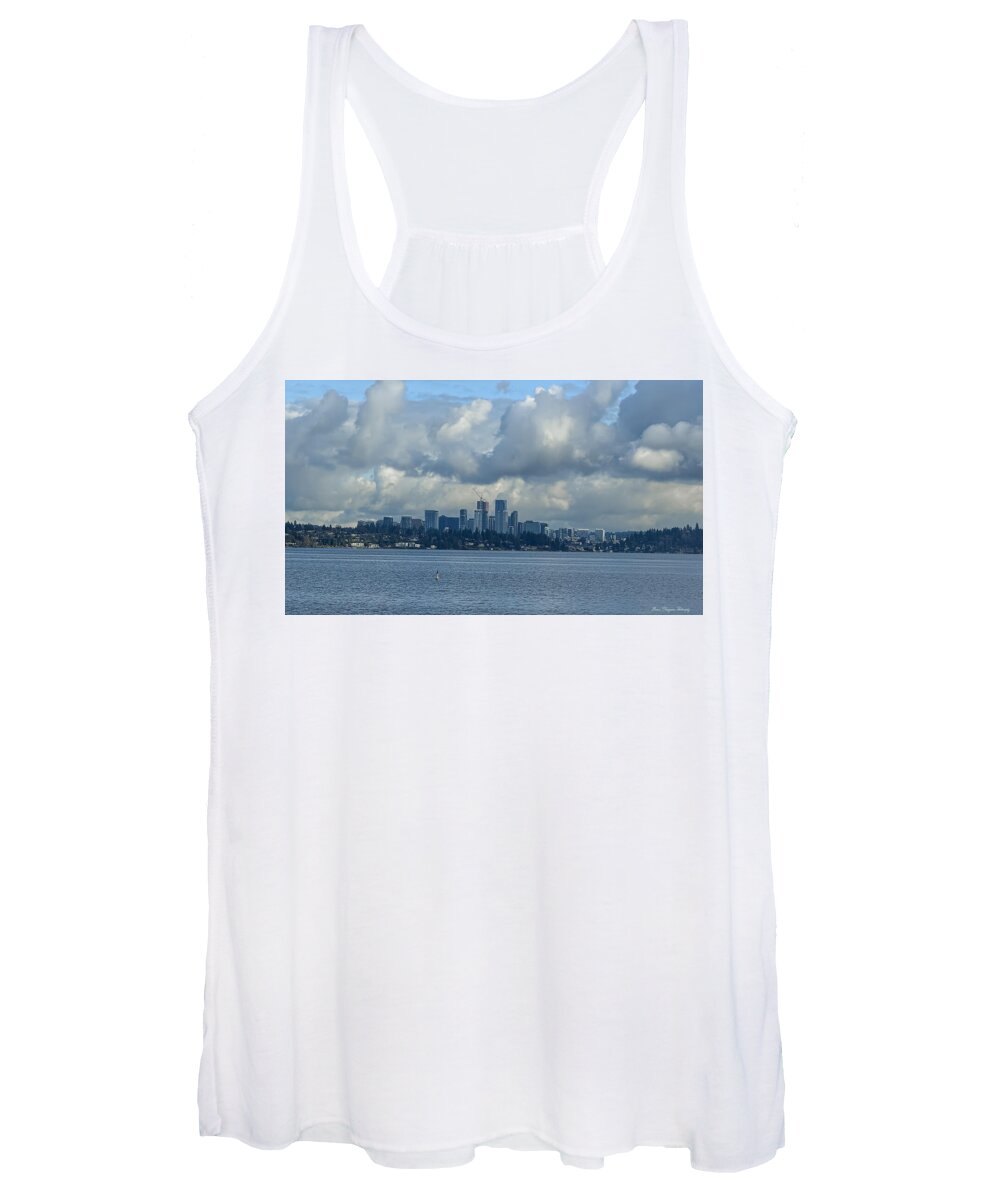 Clouds above the city - Women's Tank Top