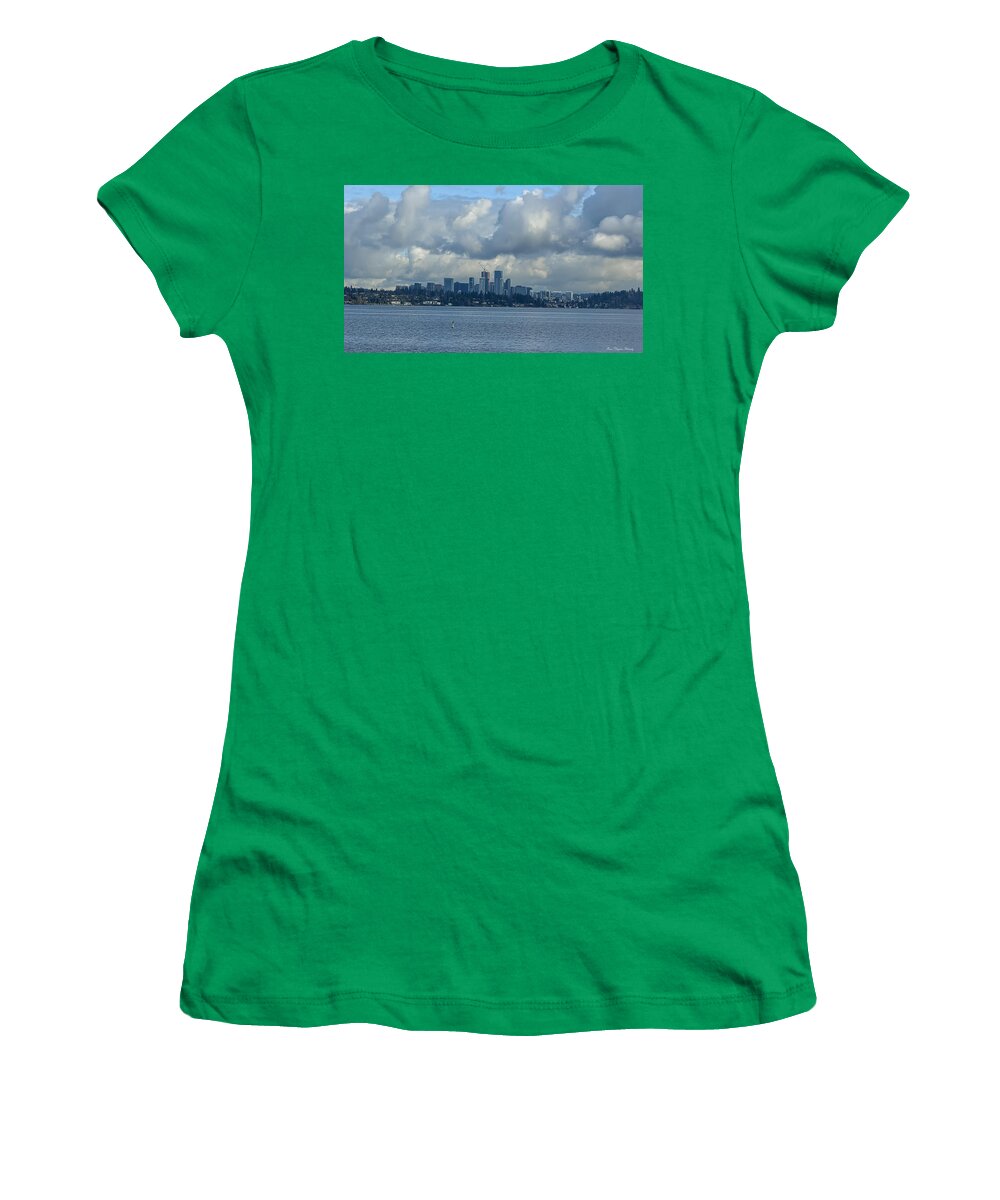 Clouds above the city - Women's T-Shirt