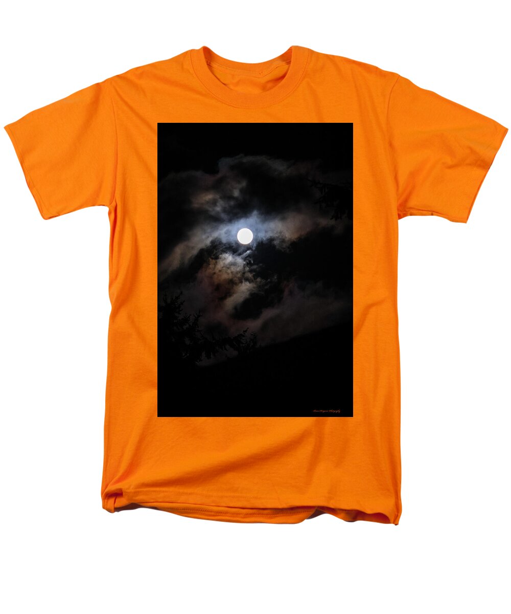 Clouds around the moon - Men's T-Shirt (Regular Fit)