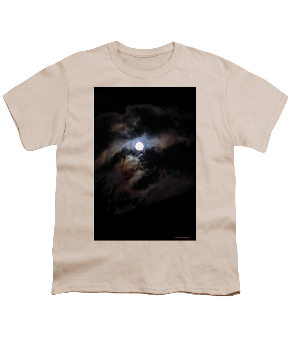 Clouds around the moon - Youth T-Shirt