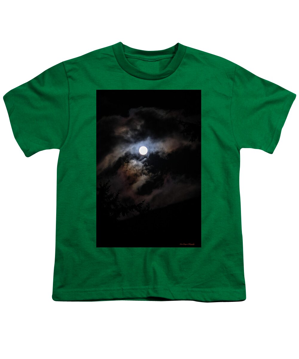 Clouds around the moon - Youth T-Shirt