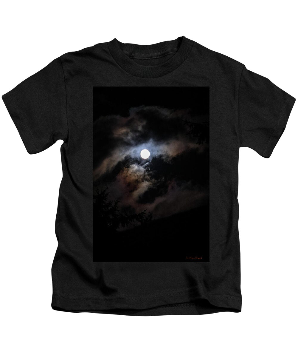 Clouds around the moon - Kids T-Shirt