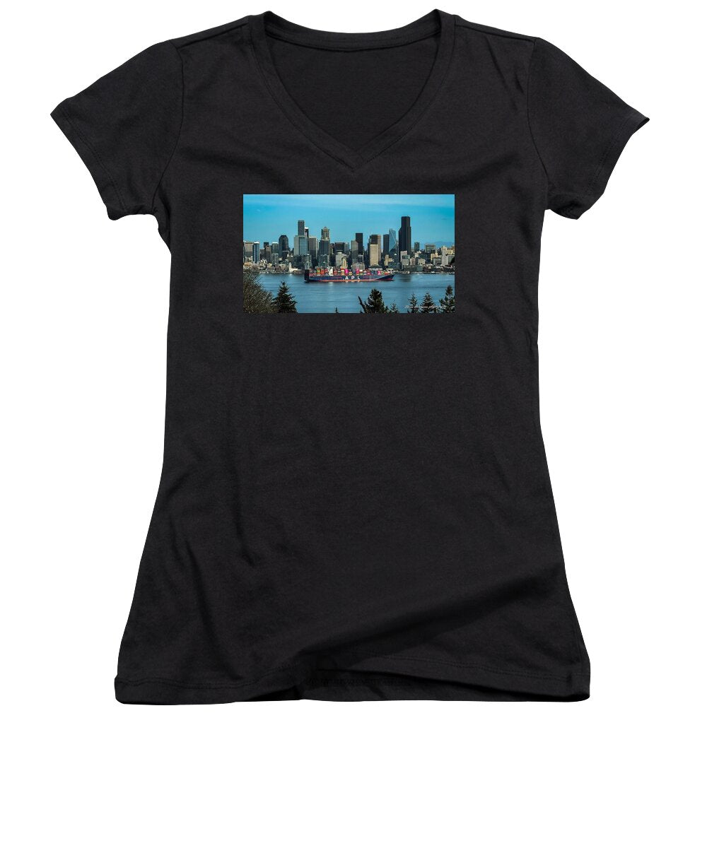 Container ship going into port - Women's V-Neck