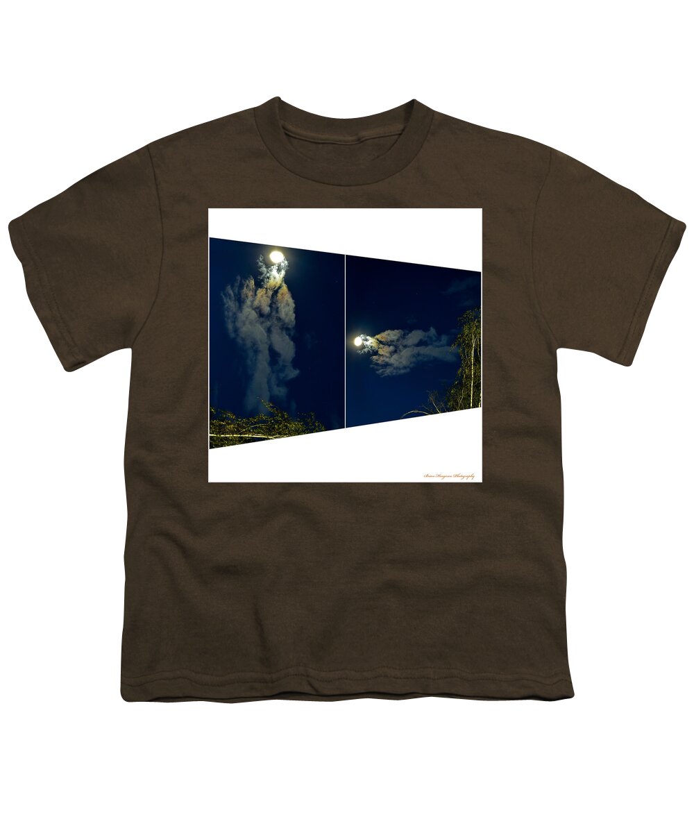 Different views - Youth T-Shirt