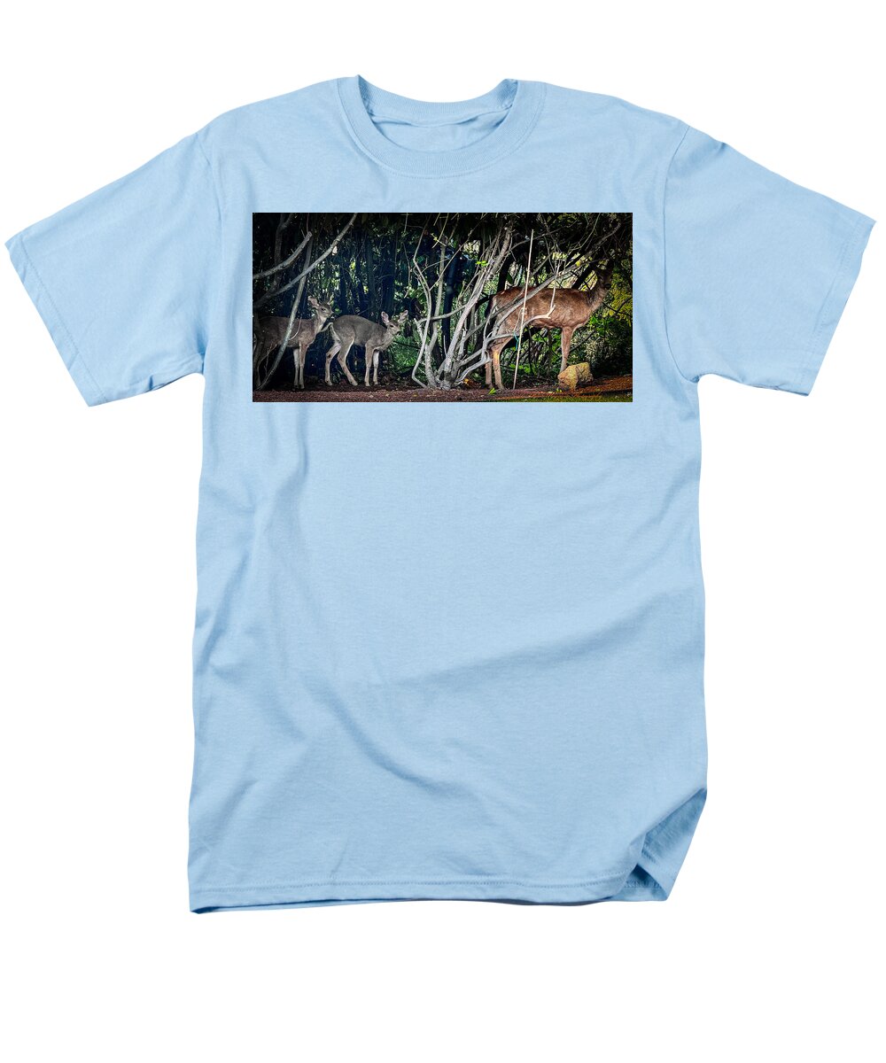 Mom and family - Men's T-Shirt (Regular Fit)