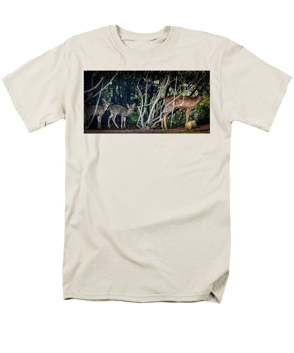 Mom and family - Men's T-Shirt (Regular Fit)
