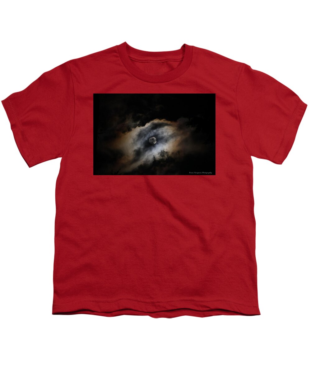 Moon in the clouds - Youth T-Shirt