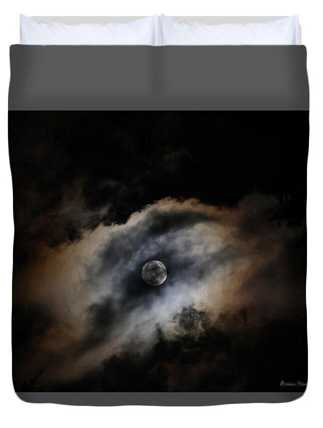 Moon in the clouds - Duvet Cover