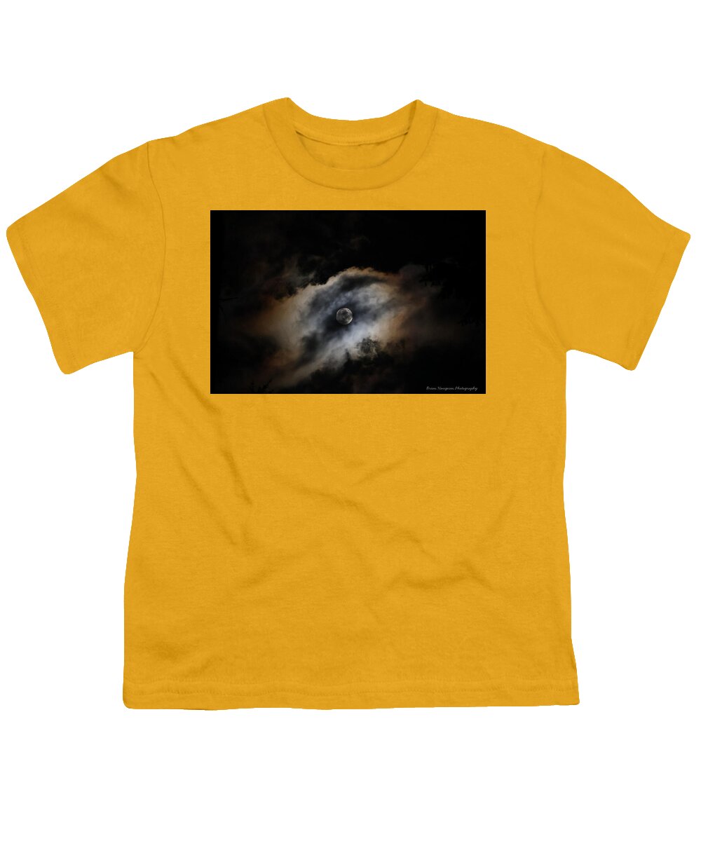 Moon in the clouds - Youth T-Shirt