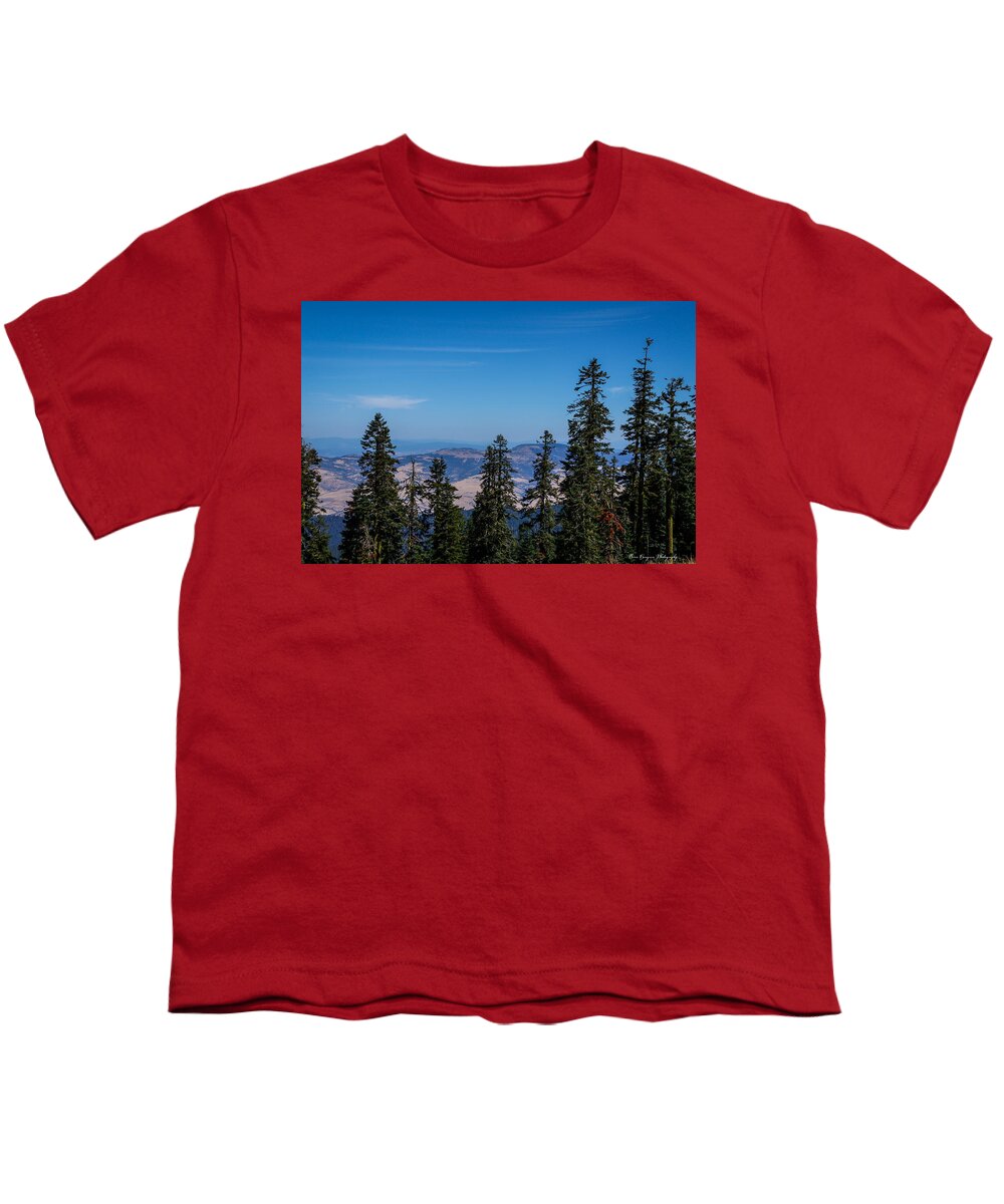 Mt Shasta 3 - Youth T-Shirt