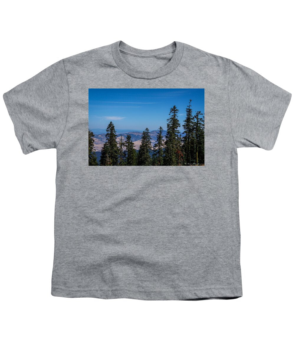 Mt Shasta 3 - Youth T-Shirt