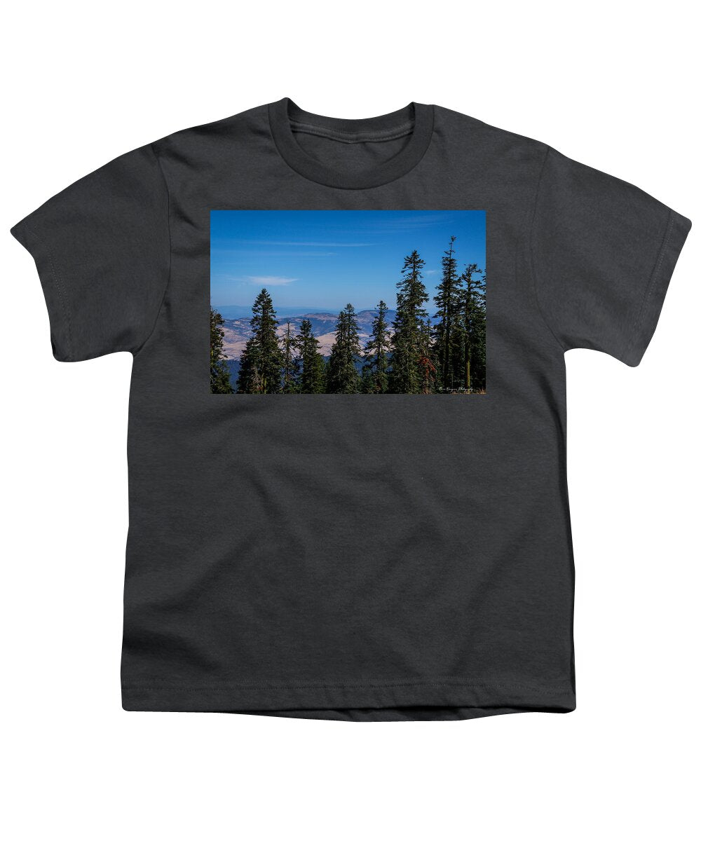 Mt Shasta 3 - Youth T-Shirt