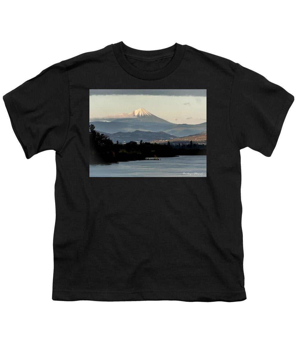 Mt Shasta - Youth T-Shirt