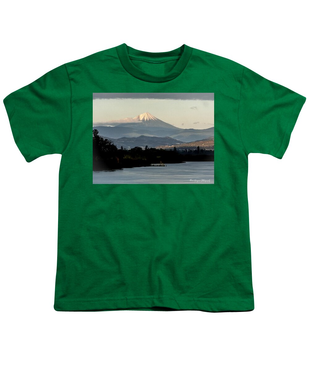 Mt Shasta - Youth T-Shirt
