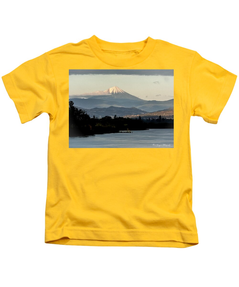 Mt Shasta - Kids T-Shirt