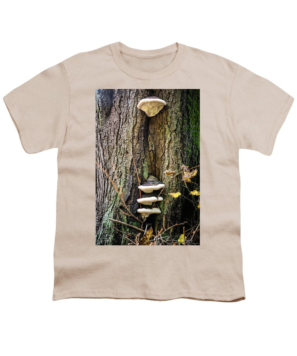 Mushrooms on the tree - Youth T-Shirt