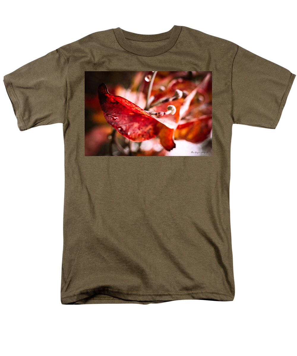 Red leaves - Men's T-Shirt (Regular Fit)
