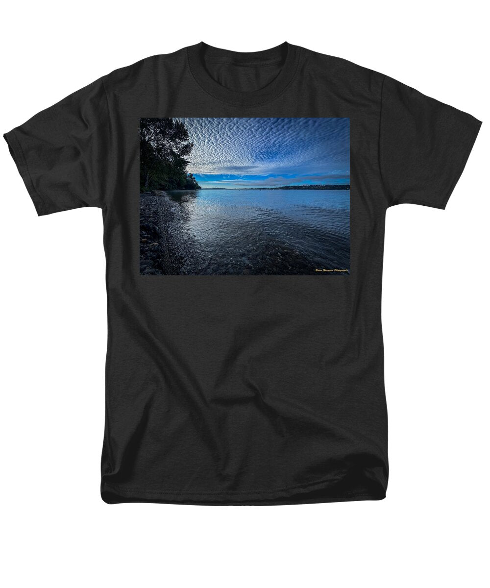 Reflection of the clouds - Men's T-Shirt (Regular Fit)