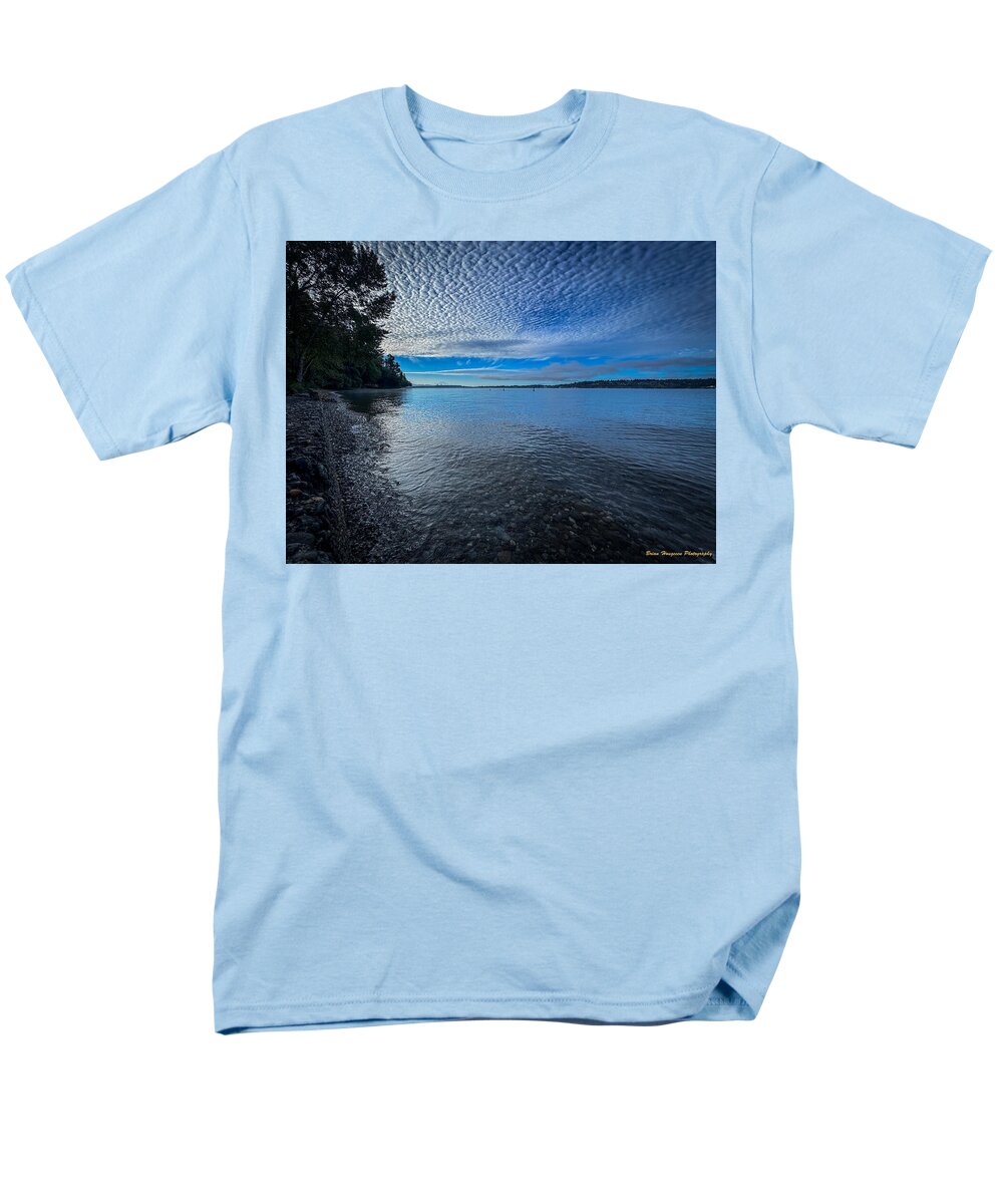 Reflection of the clouds - Men's T-Shirt (Regular Fit)