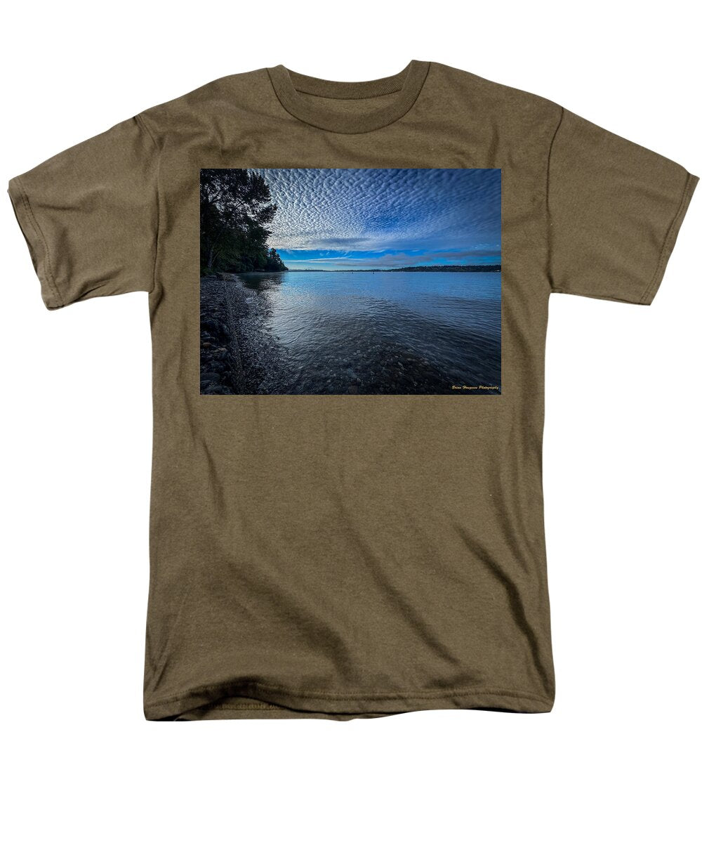 Reflection of the clouds - Men's T-Shirt (Regular Fit)
