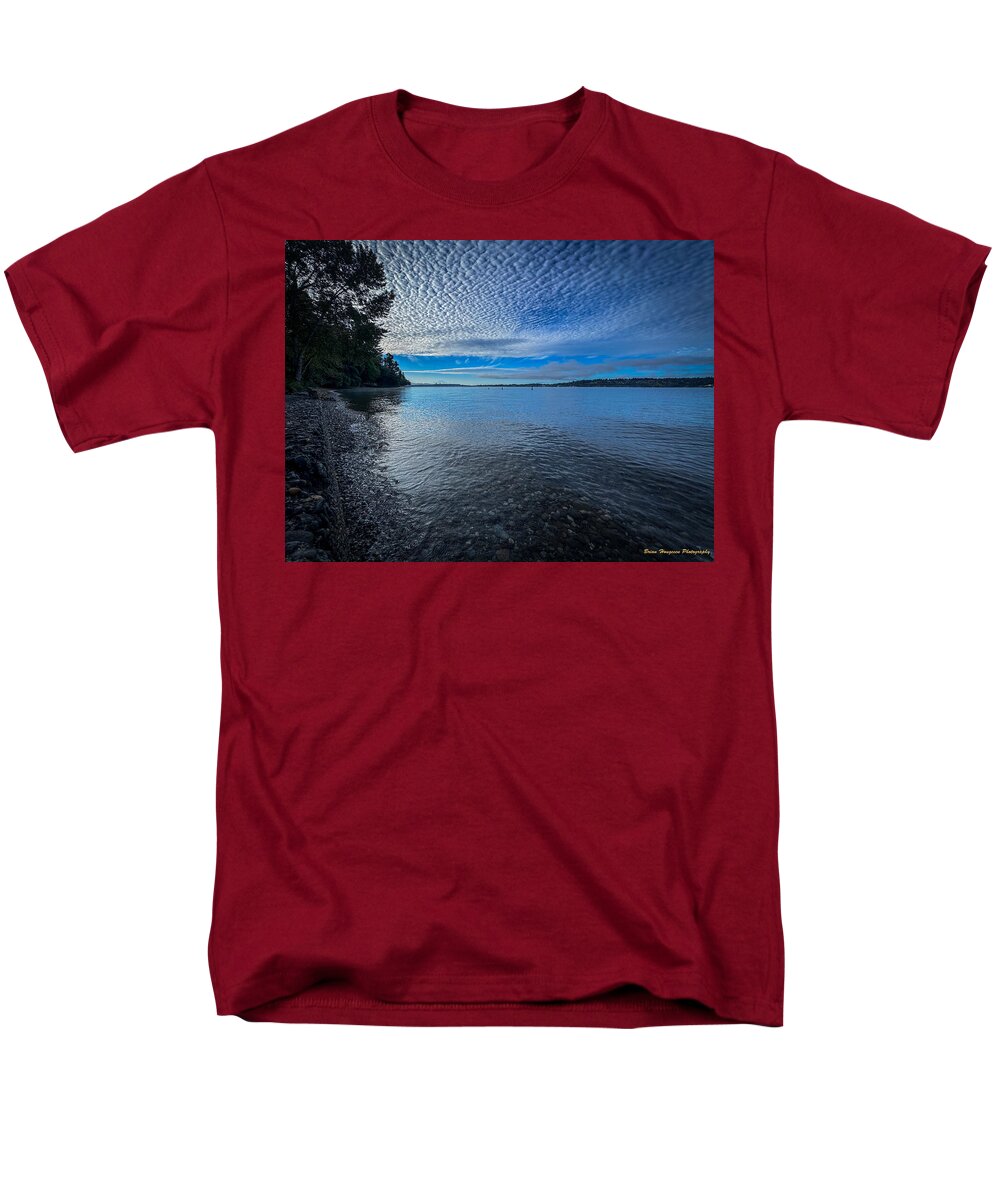 Reflection of the clouds - Men's T-Shirt (Regular Fit)
