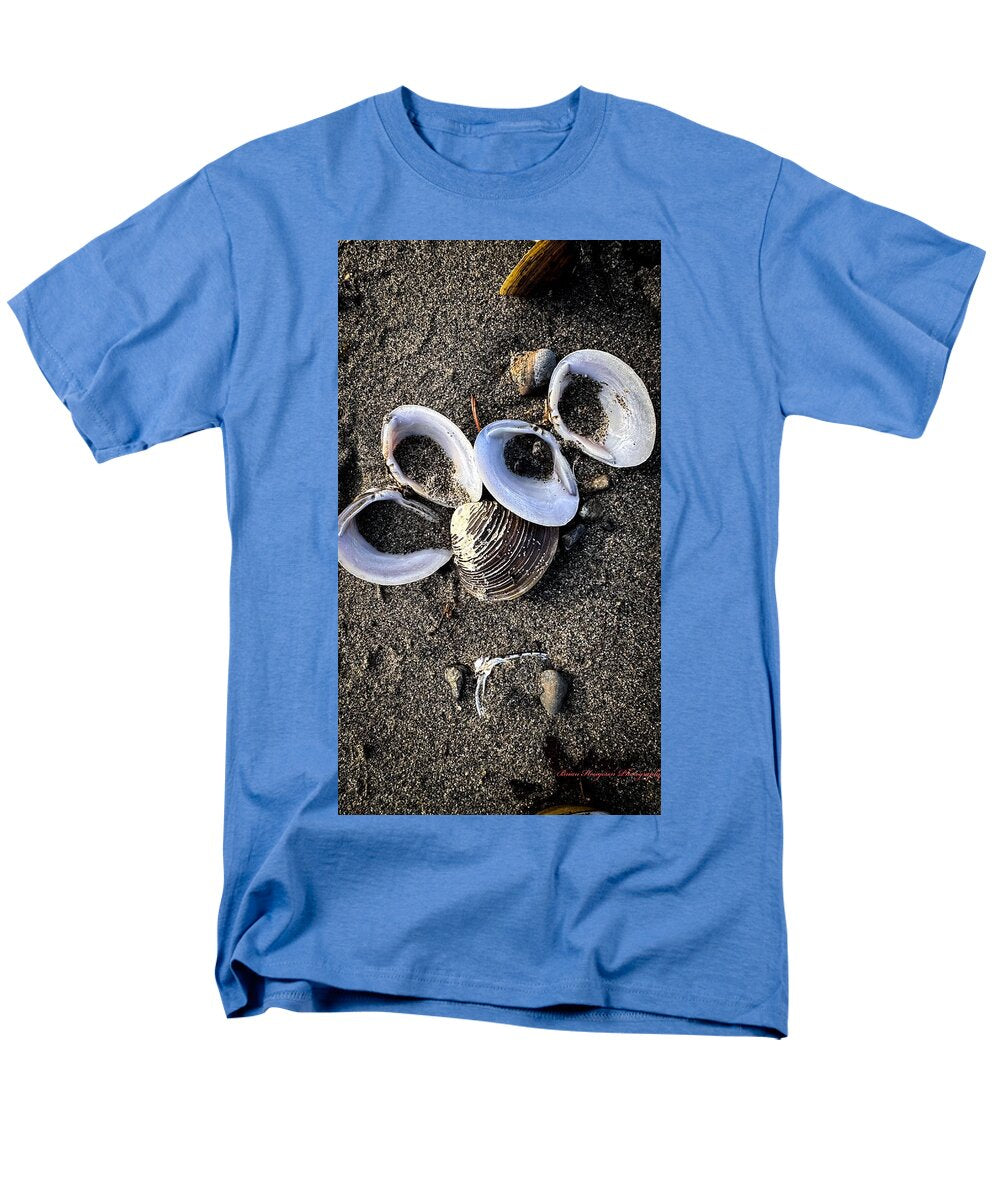 Seashells 6 - Men's T-Shirt (Regular Fit)