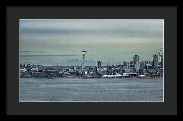 Seattle sky line - Framed Print