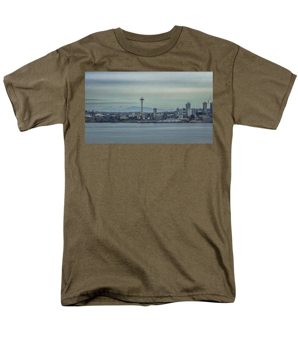 Seattle sky line - Men's T-Shirt (Regular Fit)