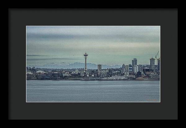 Seattle sky line - Framed Print