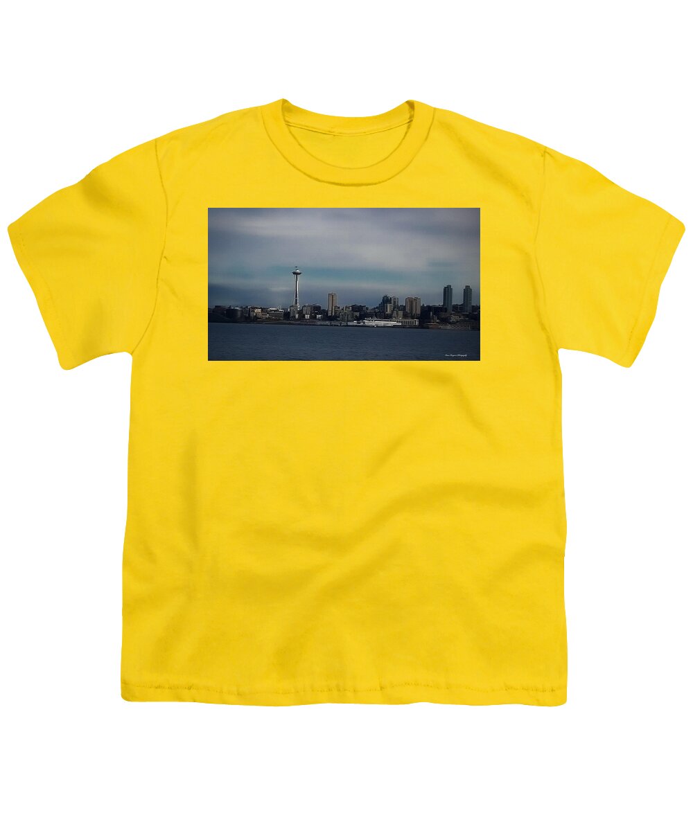 Seattle Skyline - Youth T-Shirt