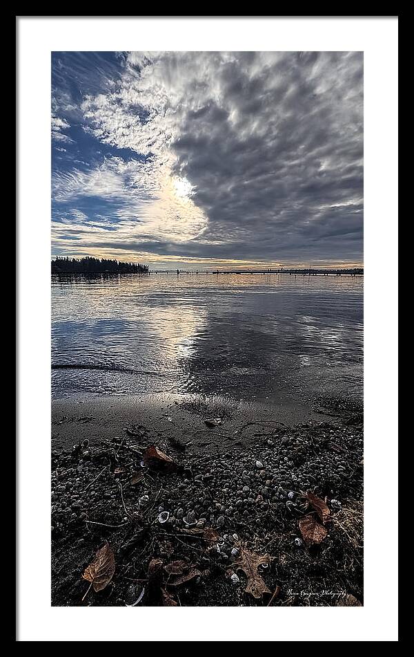 Sun clouds - Framed Print