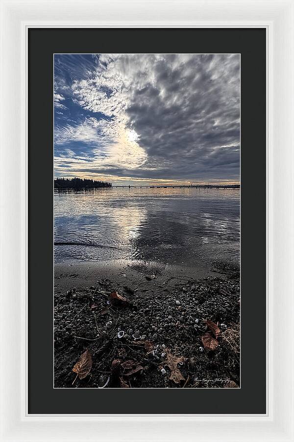 Sun clouds - Framed Print