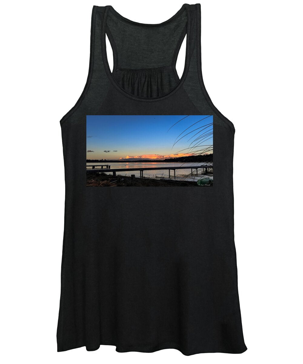 Sunset at the lake - Women's Tank Top