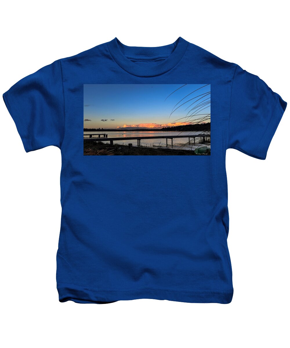Sunset at the lake - Kids T-Shirt