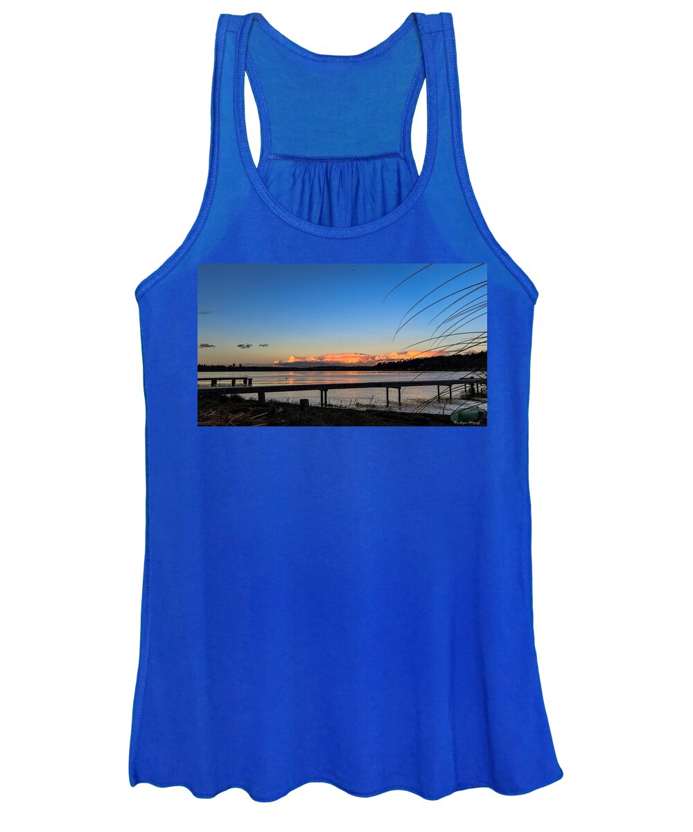 Sunset at the lake - Women's Tank Top